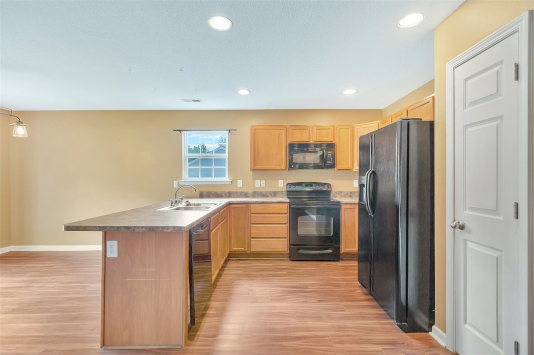 123 Stevens Court Pelzer, SC 29669 - Photo 6 of 31