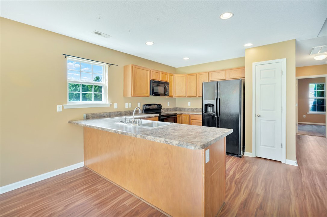 123 Stevens Court Pelzer, SC 29669 - Photo 9 of 31