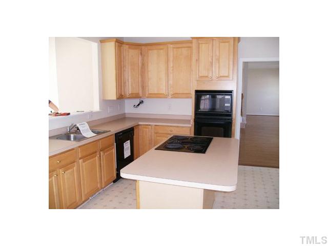 5004 Timberline Court Raleigh, NC 27604 - Photo 5 of 5 Nice Kitchen!