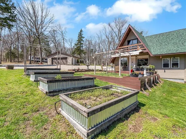 $325,000 | 673 Country Acres Lane, Leasburg, MO 65535