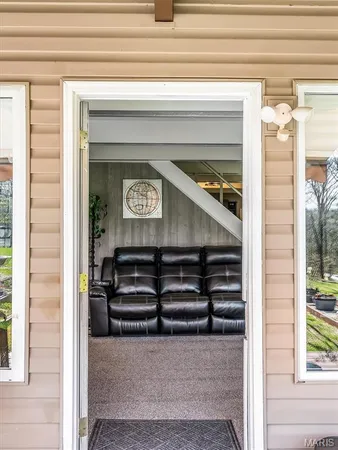 $325,000 | 673 Country Acres Lane, Leasburg, MO 65535