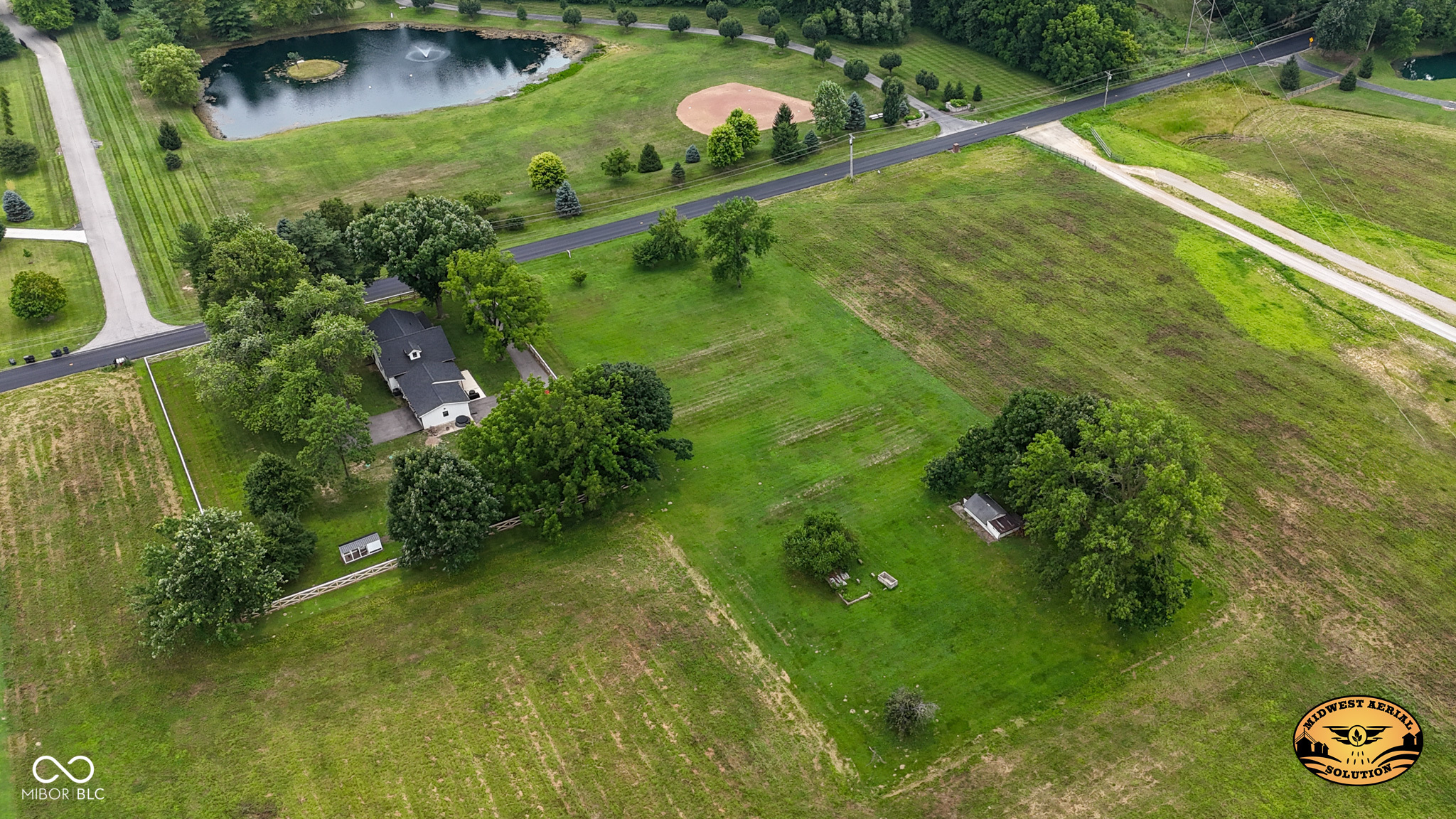 6594 West Stones Crossing Road Greenwood, IN 46143 - Photo 2 of 6