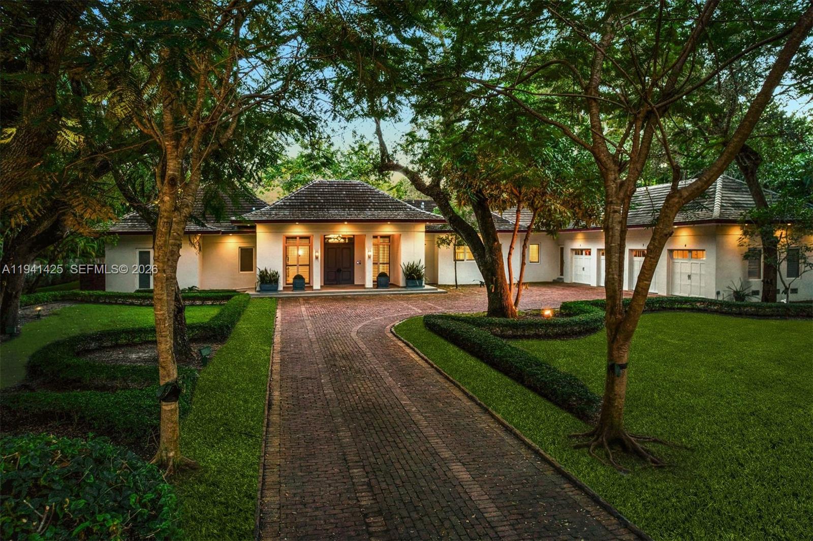 4100 Kiaora Street Miami, FL 33133 - Photo 34 of 35