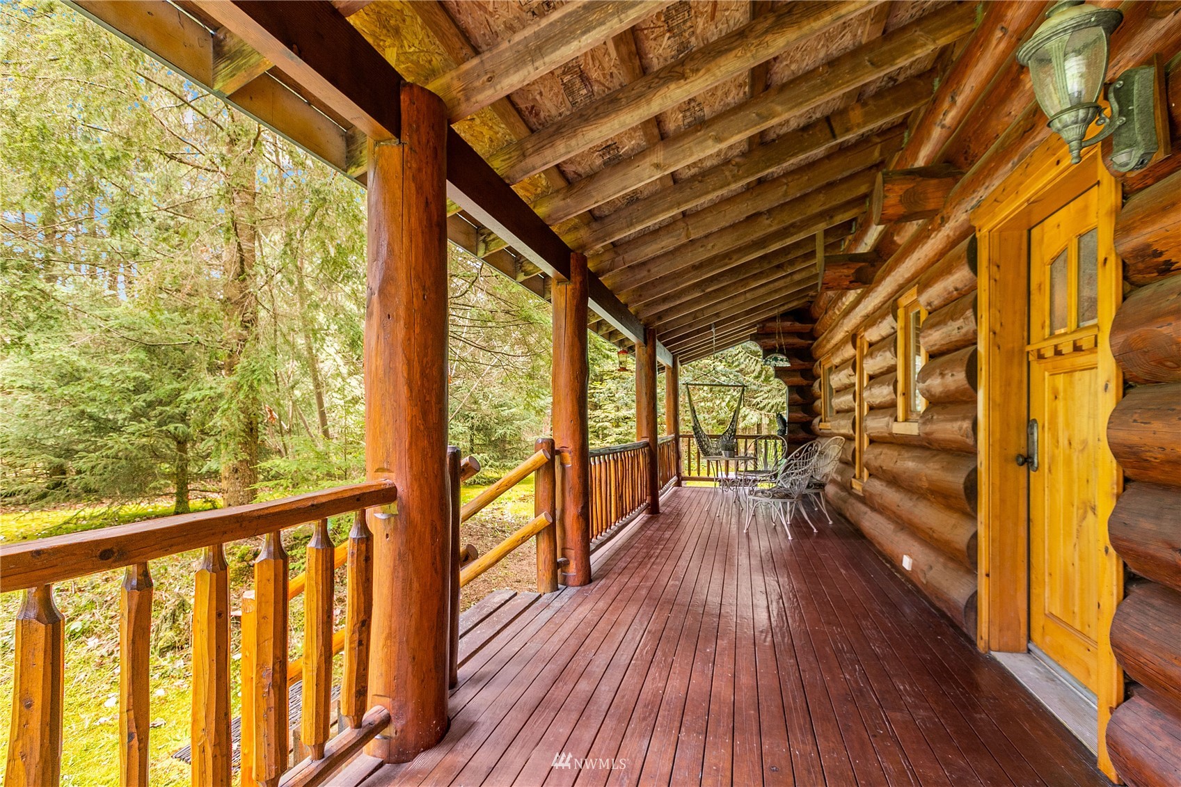 9455 Heady Road Sumas, WA 98295 - Photo 33 of 39 a view of porch with wooden floor