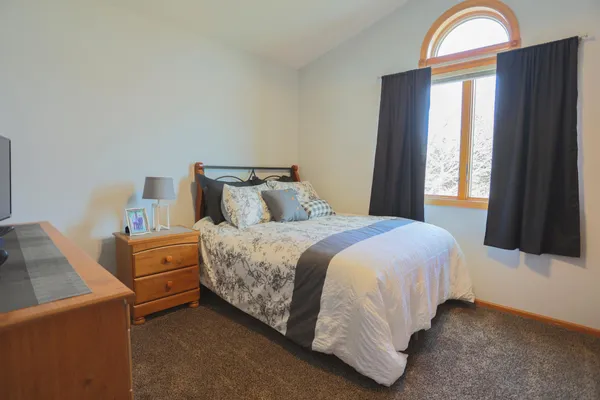 $550,000 | N8185 945th Street, River Falls, WI 54022