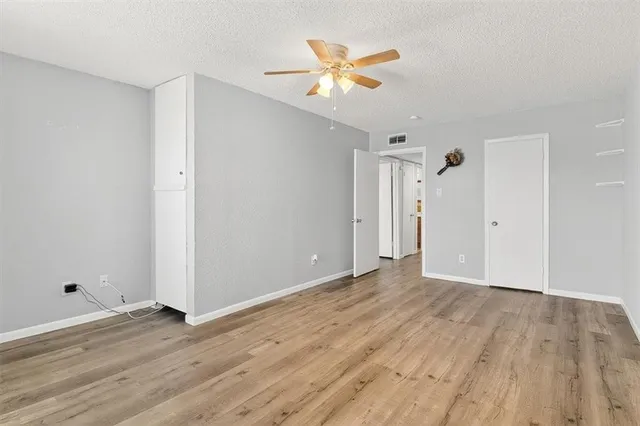 $1,250 | 1011 Ennis Joslin Road, Unit 107, Corpus Christi, TX 78412