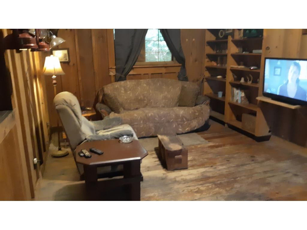 563 Log Cabin Road Greeneville, TN 37743 - Photo 5 of 8 Photo 5