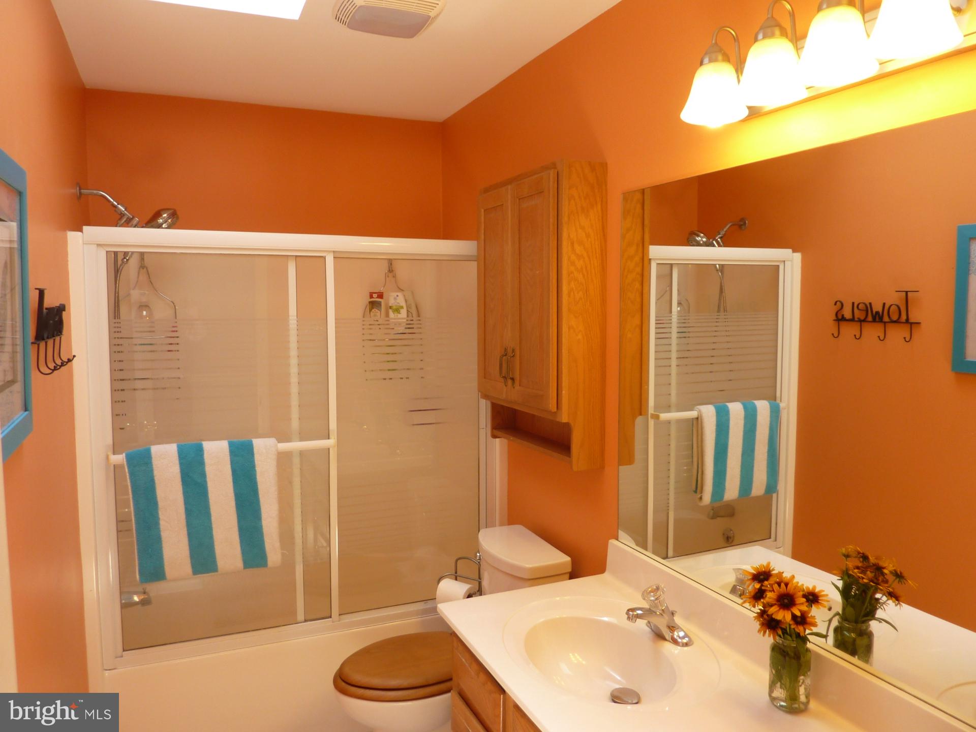 981 Buck Road Quarryville, PA 17566 - Photo 30 of 45 Upstairs Bathroom