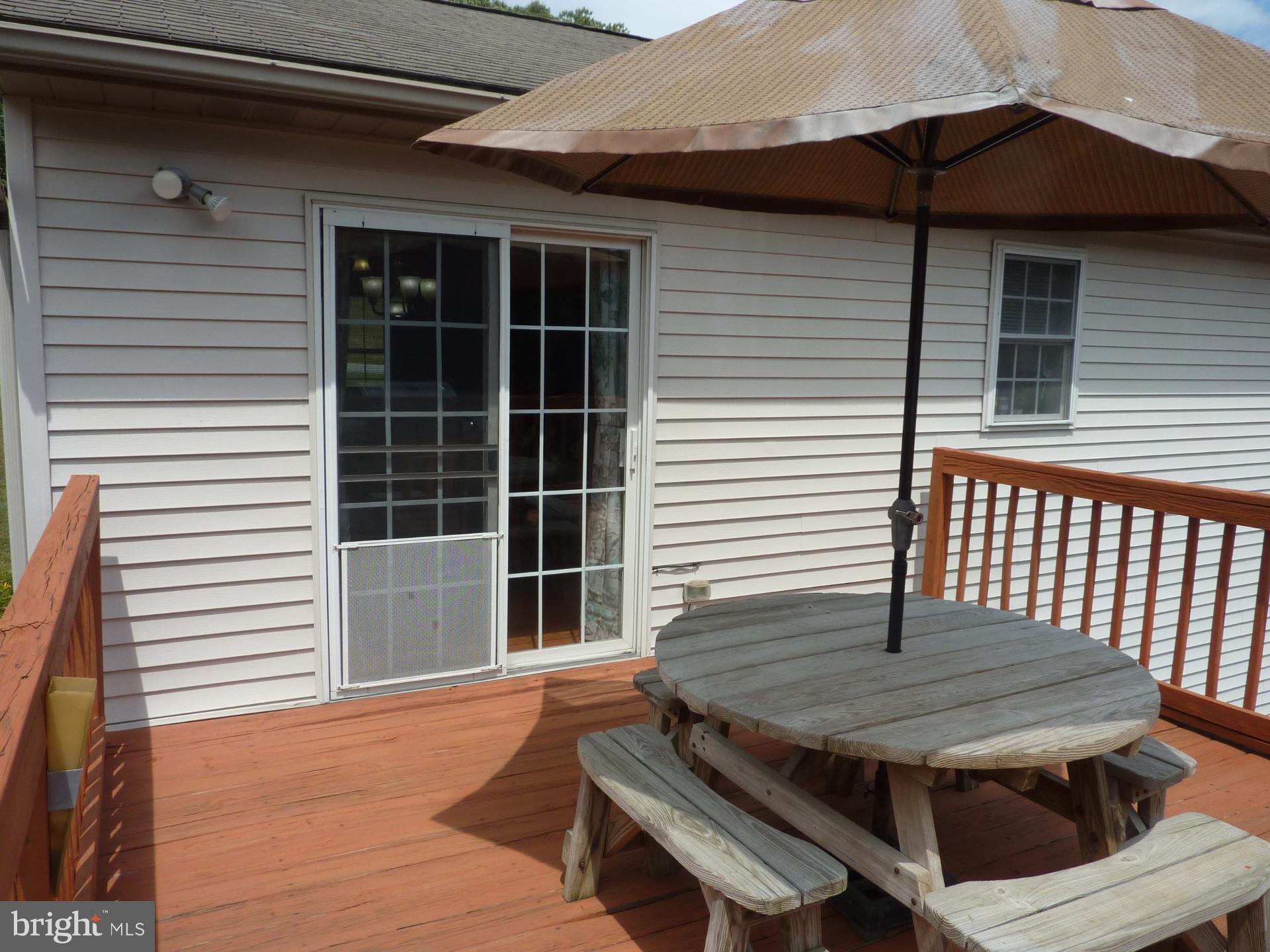 981 Buck Road Quarryville, PA 17566 - Photo 41 of 45 Upper Level 14 x 14 Deck