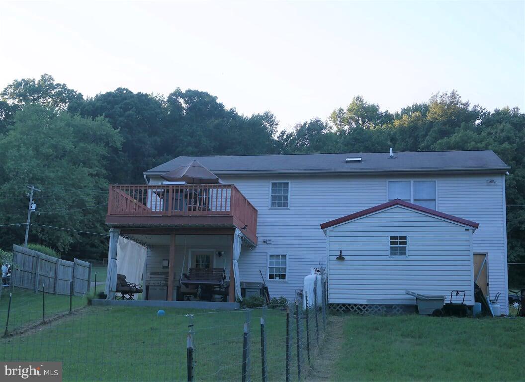 981 Buck Road Quarryville, PA 17566 - Photo 8 of 45 Rear View