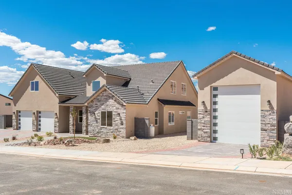 $1,275,000 | 888 West Rock View Drive, Hurricane, UT 84737