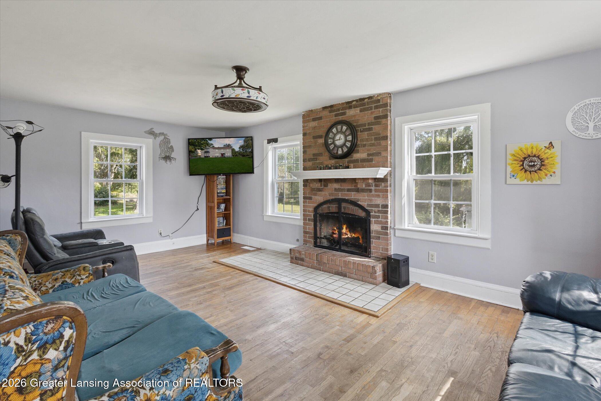 2615 East Alward Road St. Johns, MI 48879 - Photo 7 of 76 07-2615-Alward-Rd-Laingsburg-MI-48848-Wi