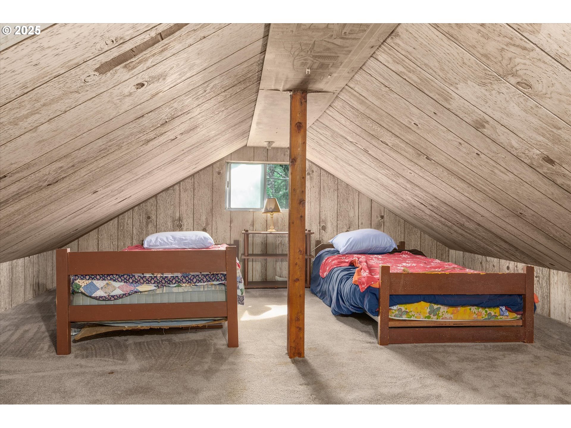 75125 Mt Hood Highway Rhododendron, OR 97049 - Photo 28 of 43 a view of a porch with furniture