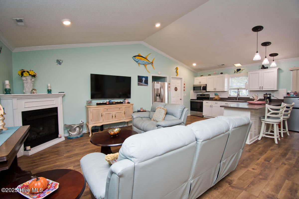 243 Barrington Ridge Bogue, NC 28570 - Photo 5 of 29 Living Room