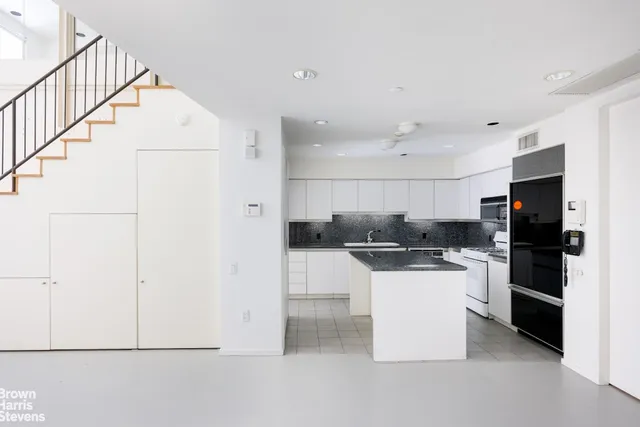 $16,000,000 | 42 Downing Street | West Village