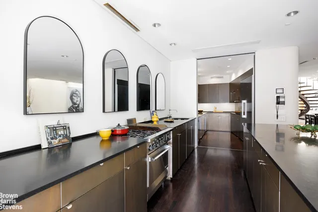 $16,000,000 | 42 Downing Street | West Village