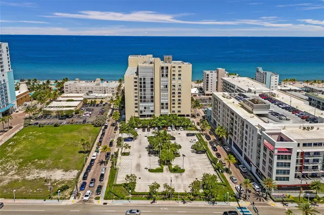 $399,000 | 322 Buchanan Street, Unit 610, Hollywood, FL 33019