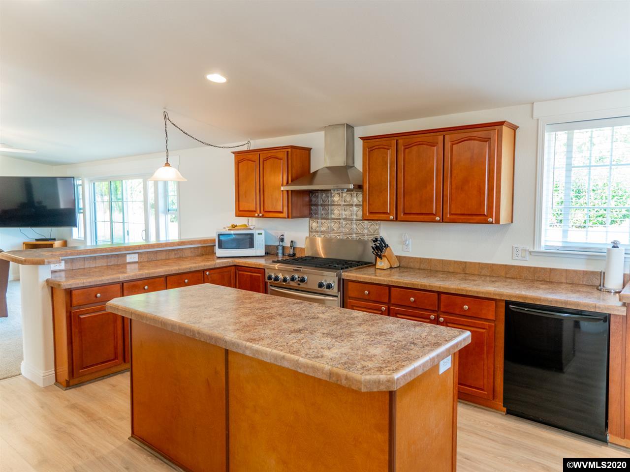 26910 Fern Ridge Road Sweet Home, OR 97386 - Photo 8 of 42 Gallery Image 8