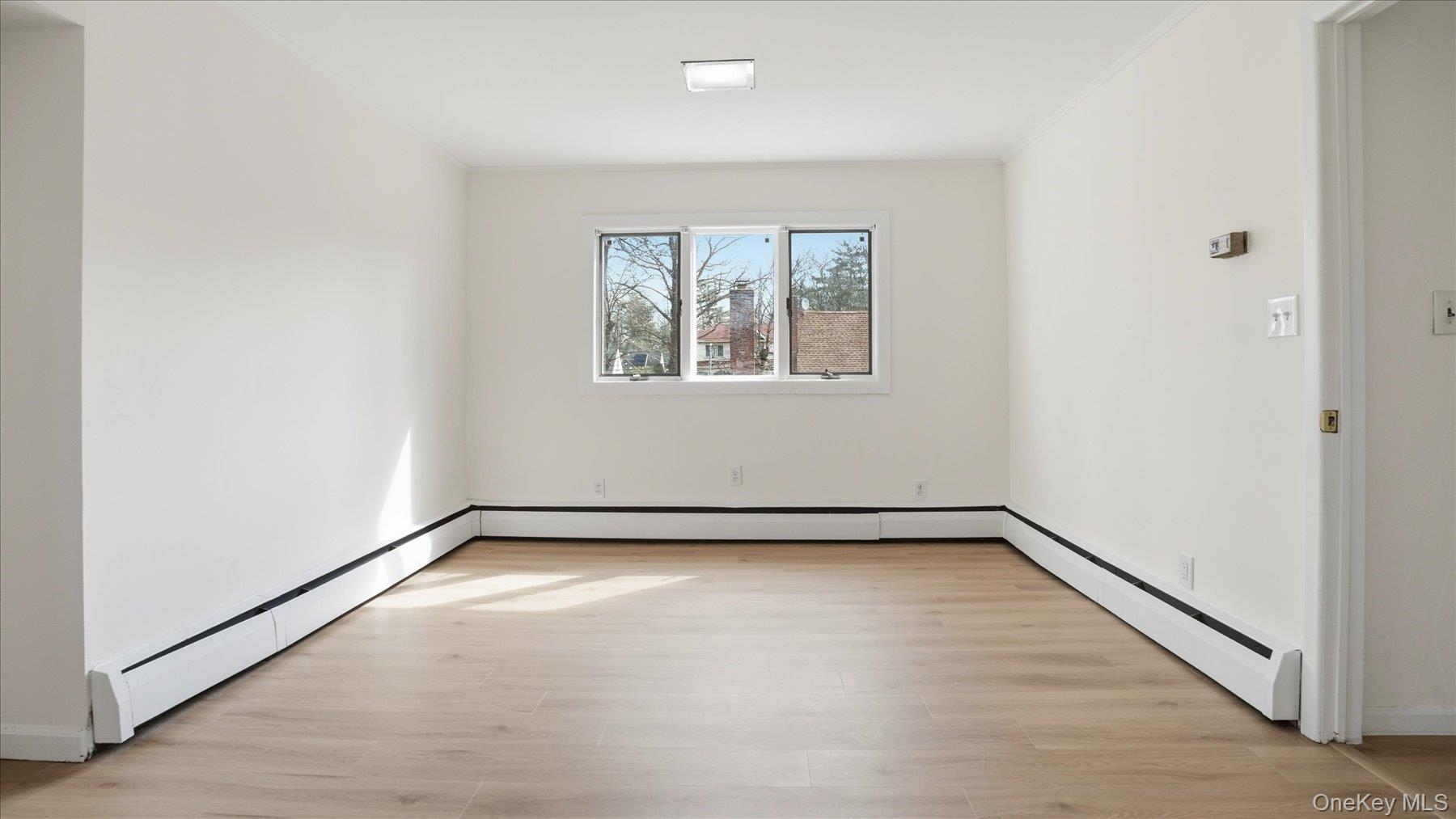 23 Hartley Road Great Neck, NY 11023 - Photo 34 of 47