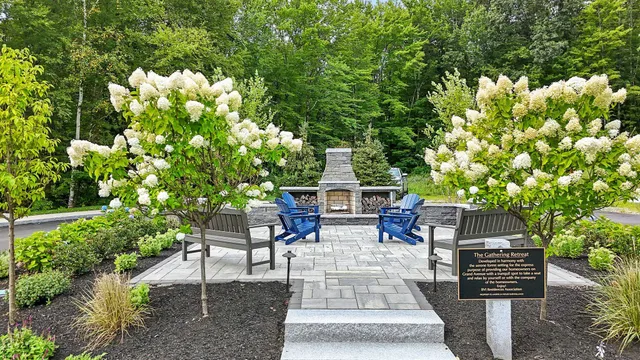 $600,000 | 17 Grand Avenue, Unit LOT 4, Bedford, NH 03110