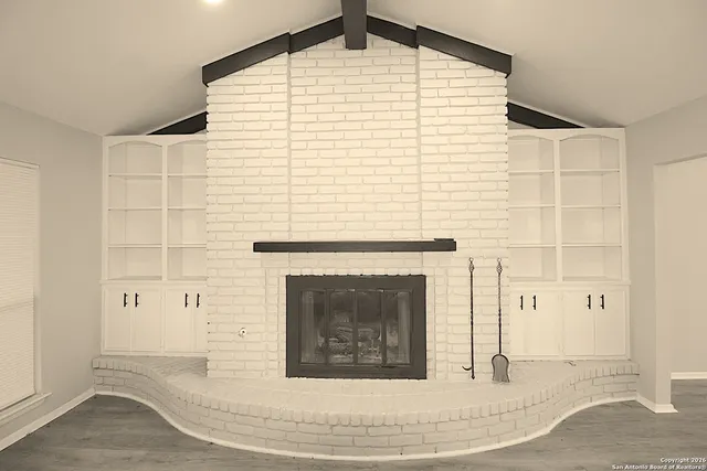 $2,300 | 5834 Winding Ridge Drive, Windcrest, TX 78239