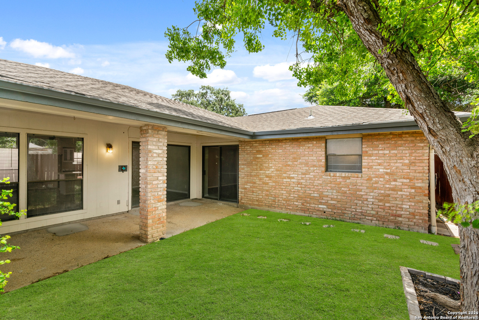 5834 Winding Ridge Drive Windcrest, TX 78239 - Photo 4 of 20