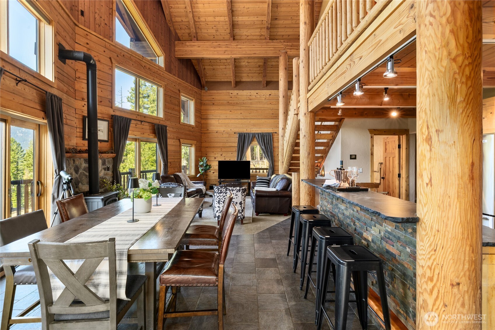 381 Jolly Mountain Drive Ronald, WA 98940 - Photo 12 of 39