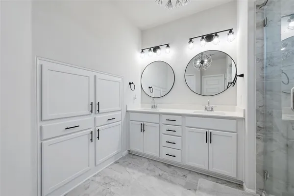 $429,000 | 207 Dogvane Circle, Kyle, TX 78640