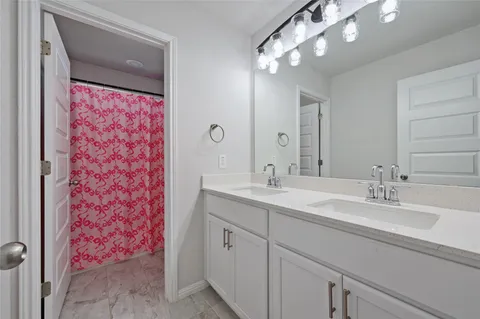 $459,000 | 207 Dogvane Circle, Kyle, TX 78640