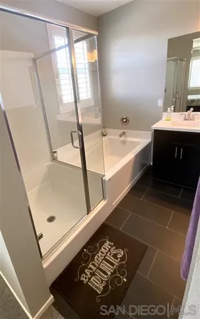 $2,900 | 5432 Santa Sofia, San Diego, CA 92154