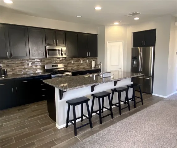 $2,900 | 5432 Santa Sofia, San Diego, CA 92154