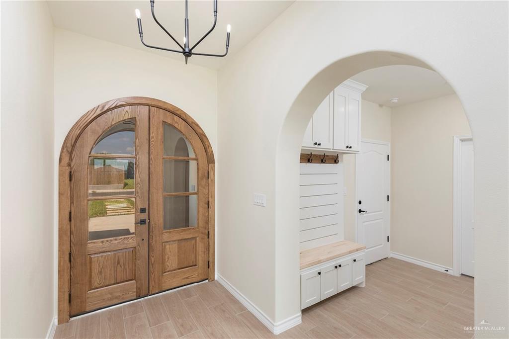 8030 North 50th Street McAllen, TX 78504 - Photo 4 of 23 Front Door and Mud Room