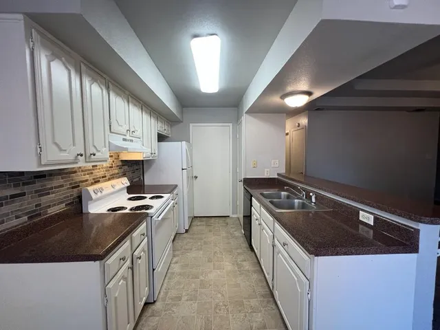 $1,650 | 4011 Ridgebrook Drive, Arlington, TX 76015