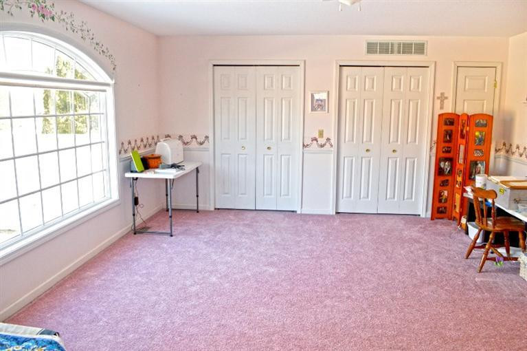 17 Ridgemont Drive Adrian, MI 49221 - Photo 12 of 21 Photo 12