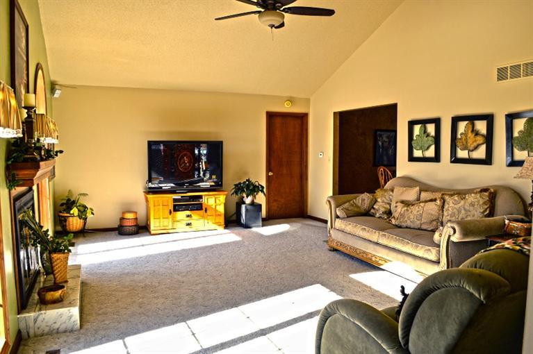17 Ridgemont Drive Adrian, MI 49221 - Photo 6 of 21 Photo 6