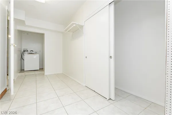 $3,200 | 3969 Manford Circle, Las Vegas, NV 89104