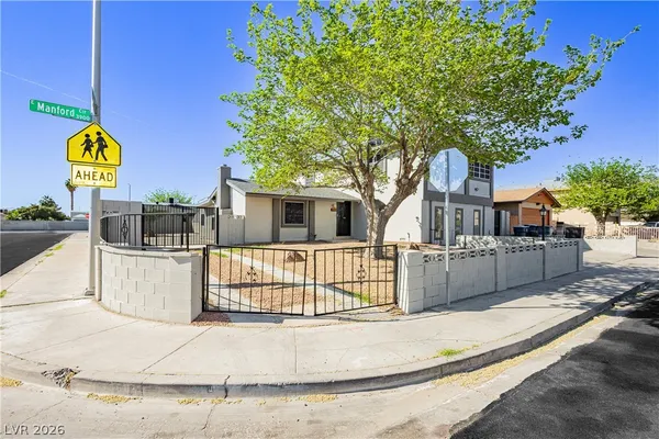 $3,200 | 3969 Manford Circle, Las Vegas, NV 89104