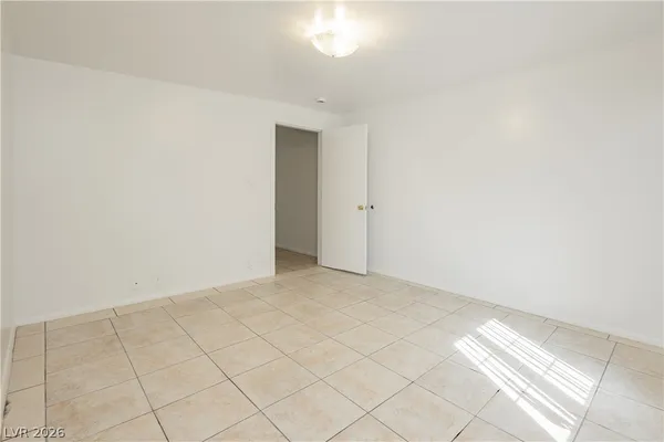 $3,200 | 3969 Manford Circle, Las Vegas, NV 89104