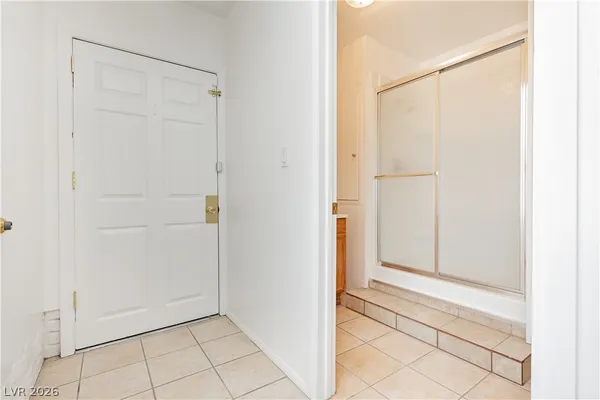 $3,200 | 3969 Manford Circle, Las Vegas, NV 89104