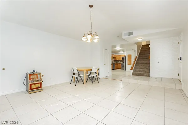 $3,200 | 3969 Manford Circle, Las Vegas, NV 89104