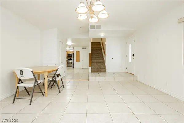 $3,200 | 3969 Manford Circle, Las Vegas, NV 89104