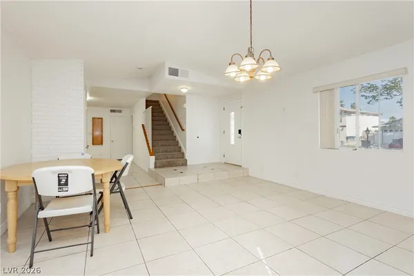 $3,200 | 3969 Manford Circle, Las Vegas, NV 89104