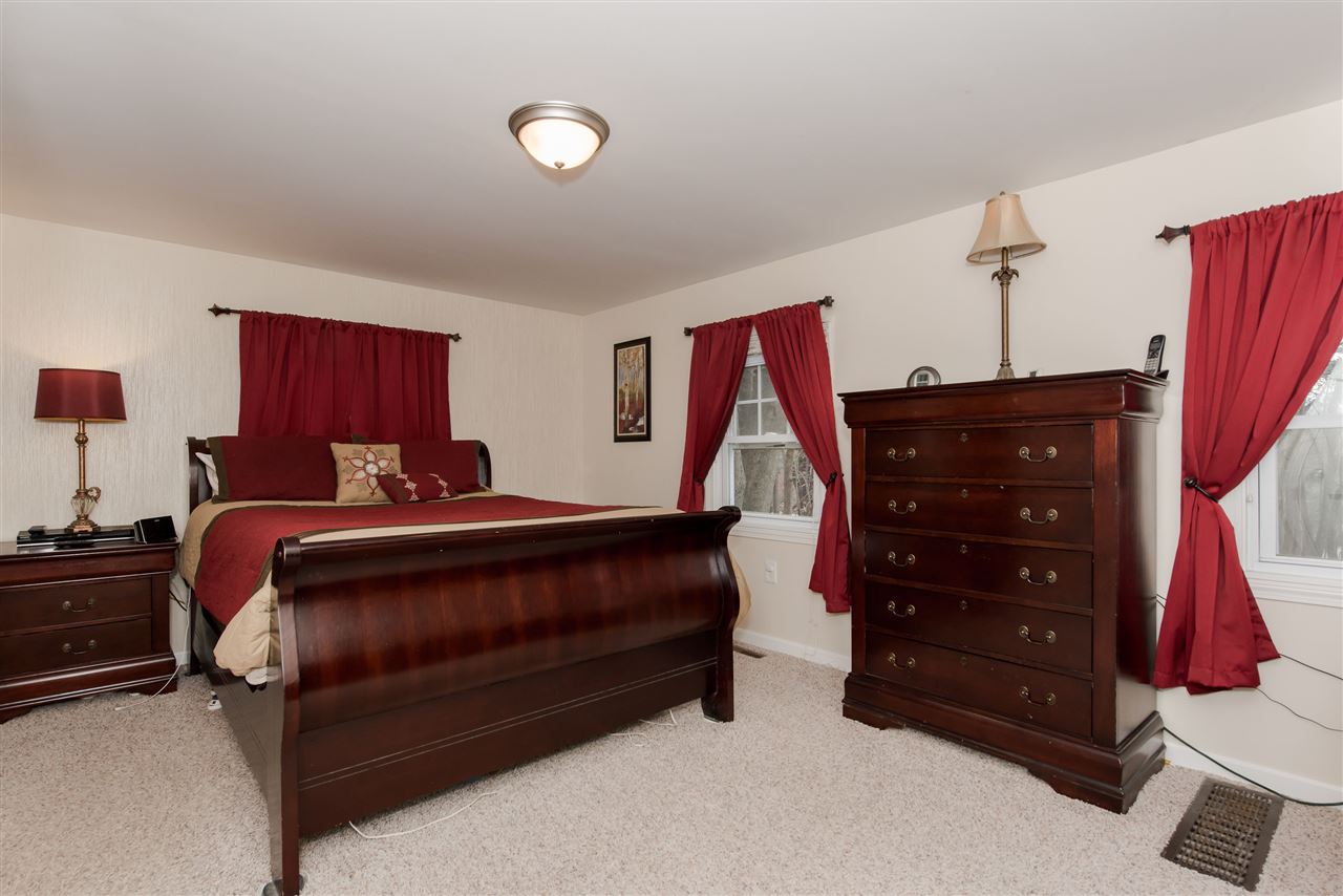 243 Exeter Road Hampton, NH 03842 - Photo 21 of 40