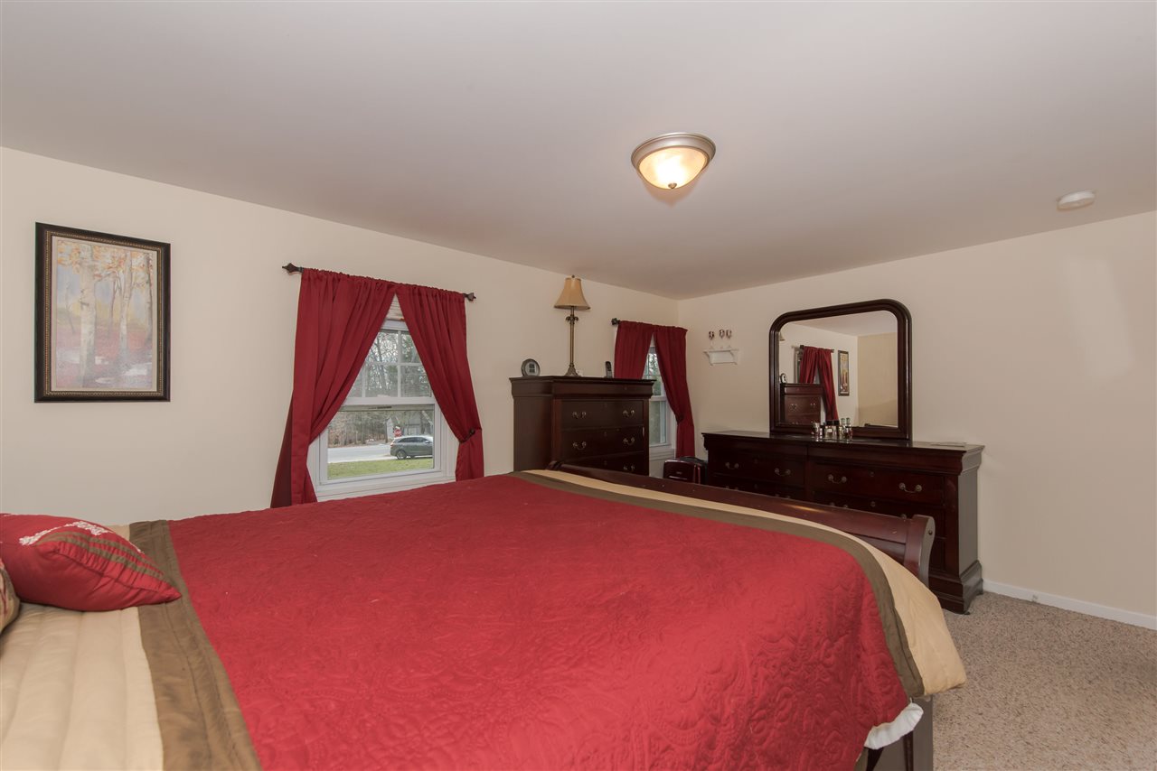 243 Exeter Road Hampton, NH 03842 - Photo 23 of 40