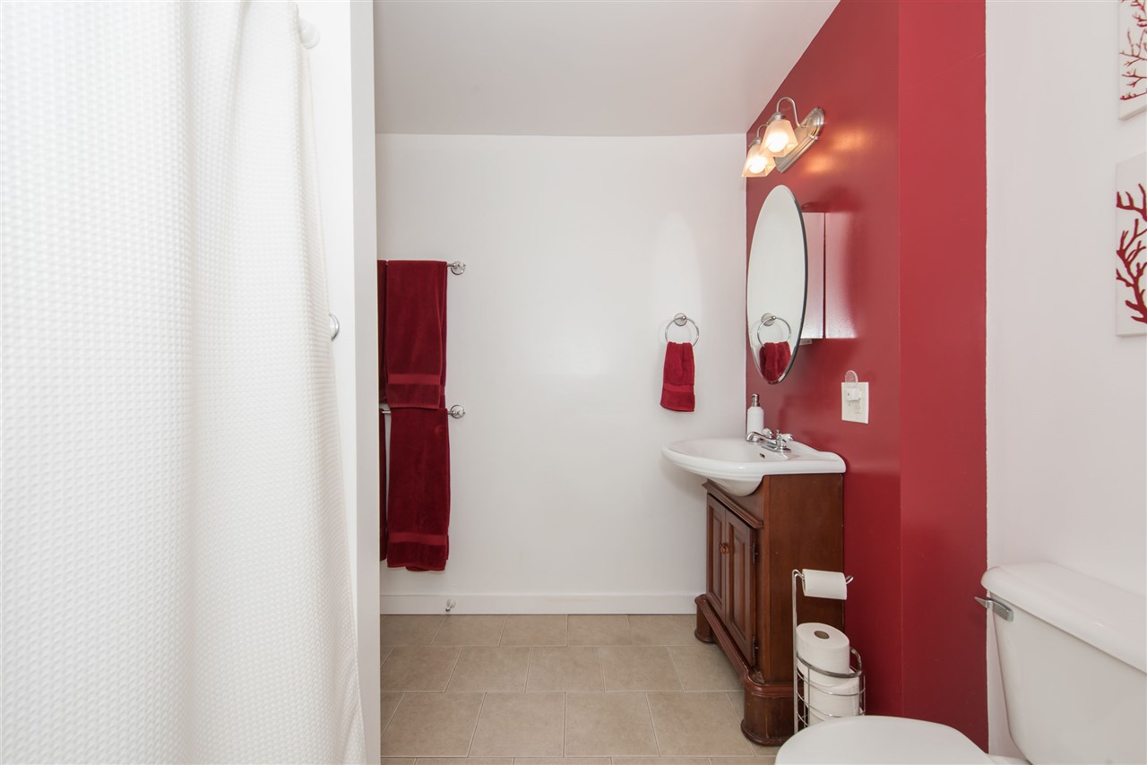 243 Exeter Road Hampton, NH 03842 - Photo 34 of 40