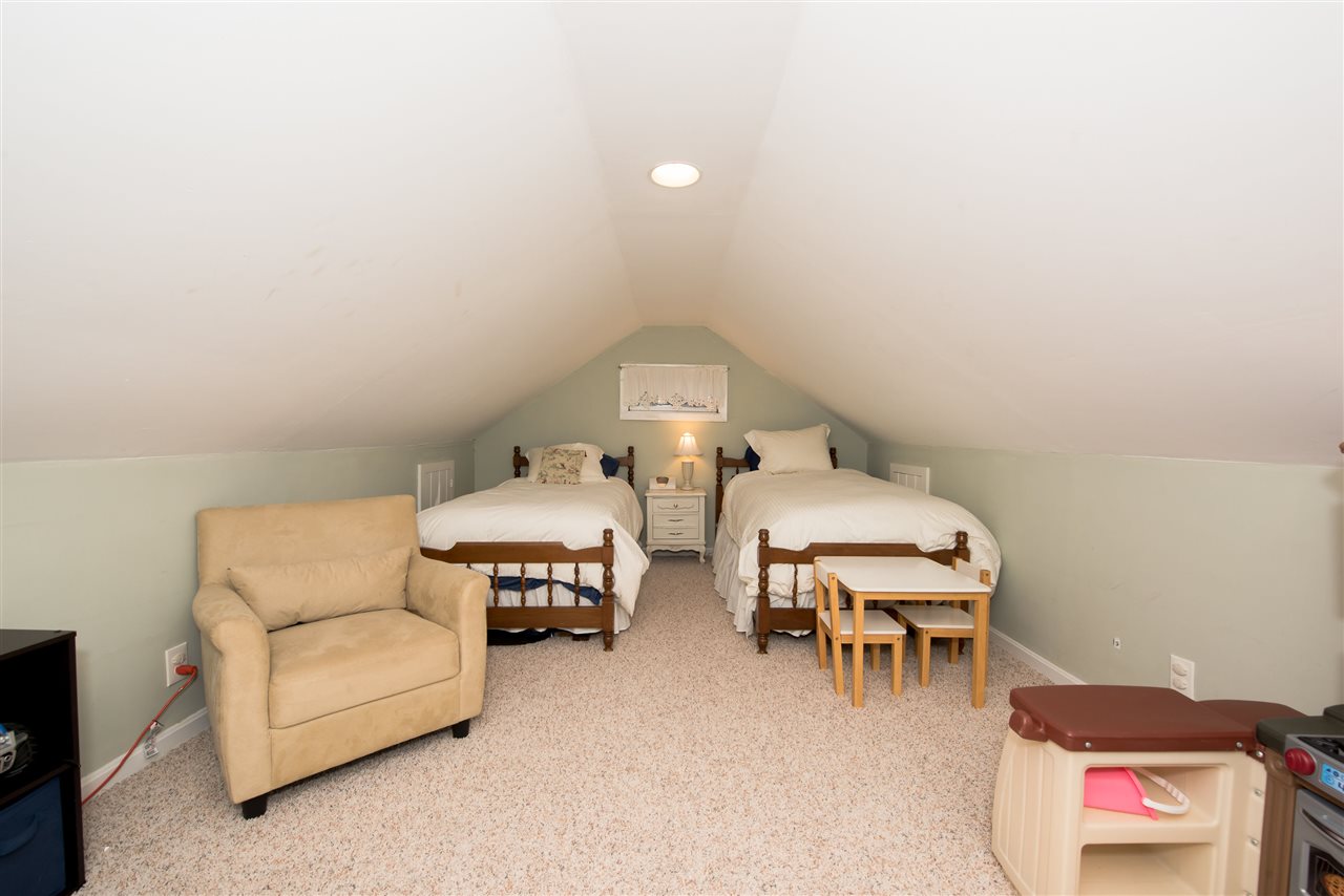 243 Exeter Road Hampton, NH 03842 - Photo 38 of 40