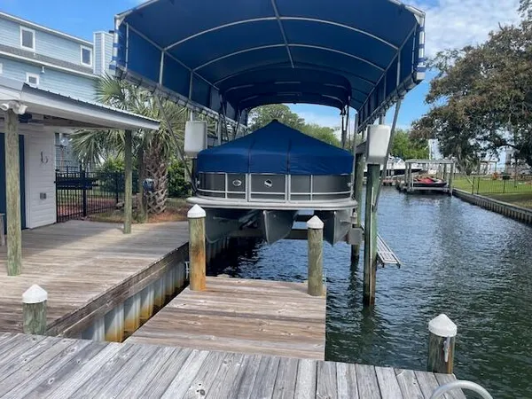 $1,445,000 | 4525 Soundside Drive, Gulf Breeze, FL 32563