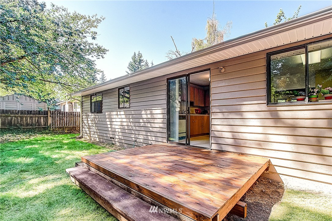 3212 164th Place Southeast Bothell, WA 98012 - Photo 15 of 17 Gallery Image 15