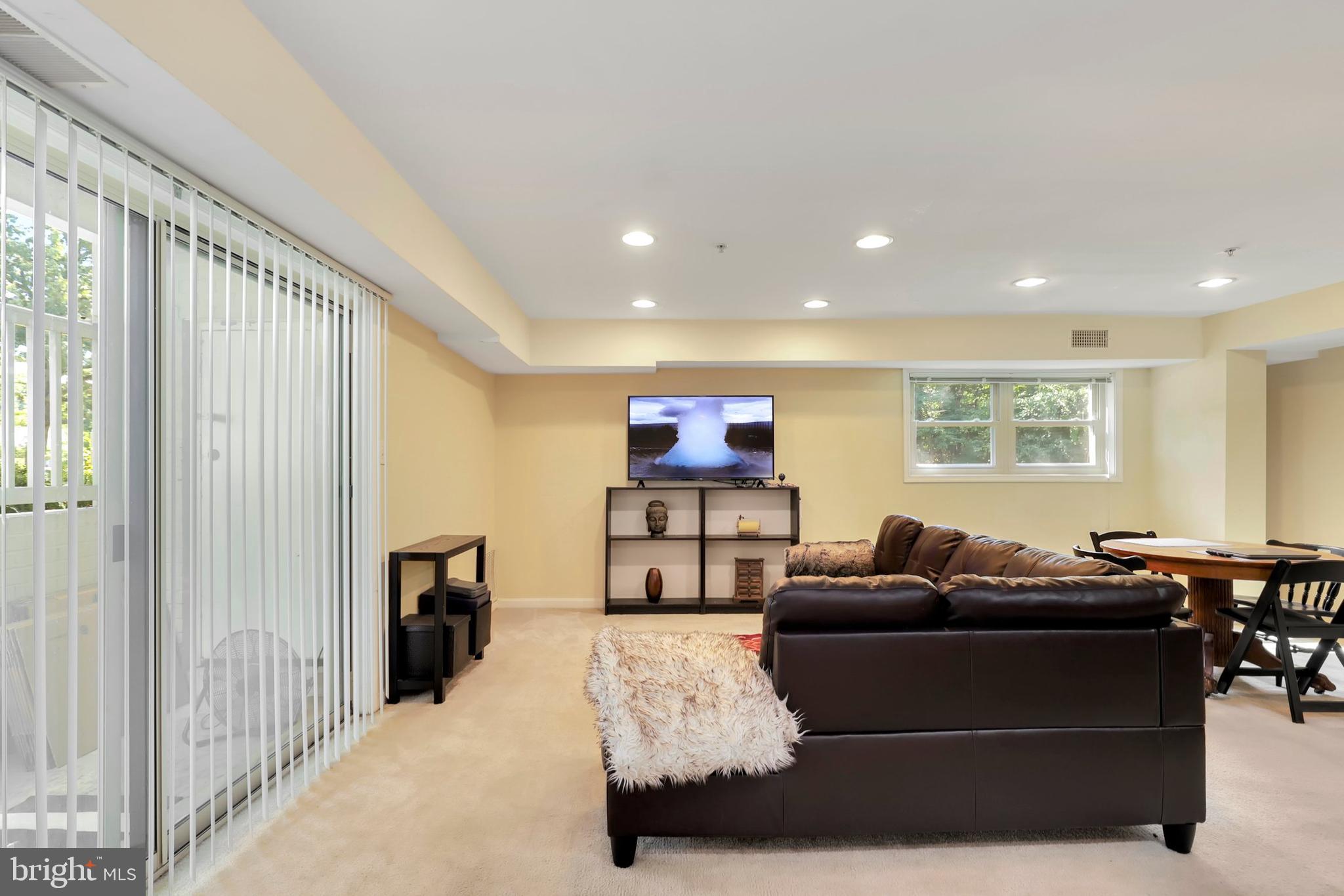 1140 Cove Road, Unit 101 Annapolis, MD 21403 - Photo 5 of 25 Gallery Image 5