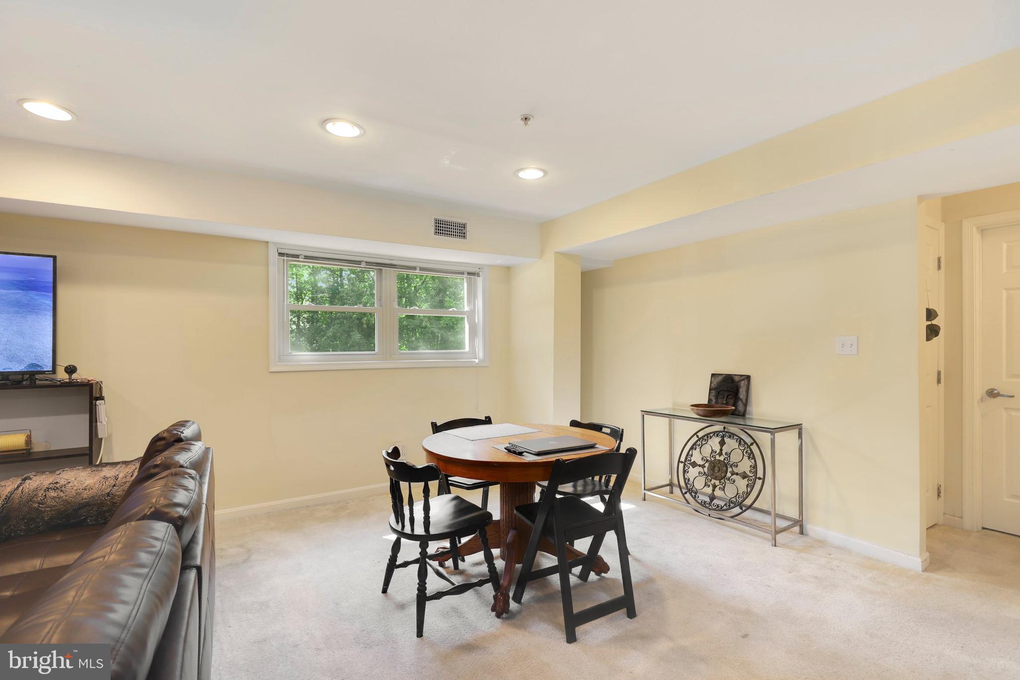 1140 Cove Road, Unit 101 Annapolis, MD 21403 - Photo 7 of 25 Gallery Image 7